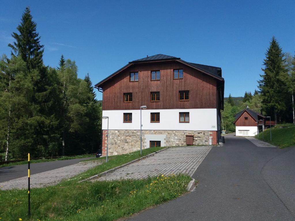 Apartman Spicak Sruby Zewnętrze zdjęcie