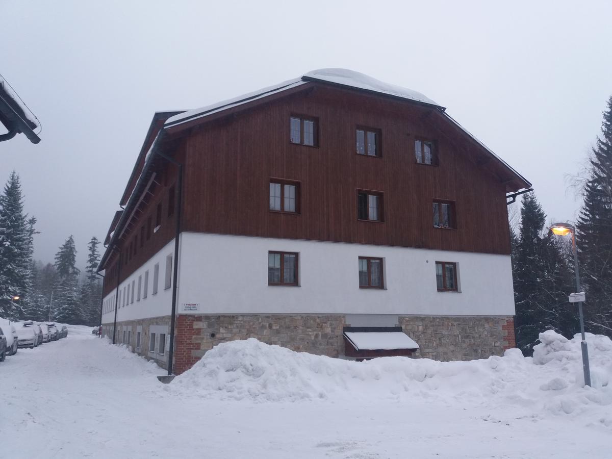 Apartman Spicak Sruby Zewnętrze zdjęcie